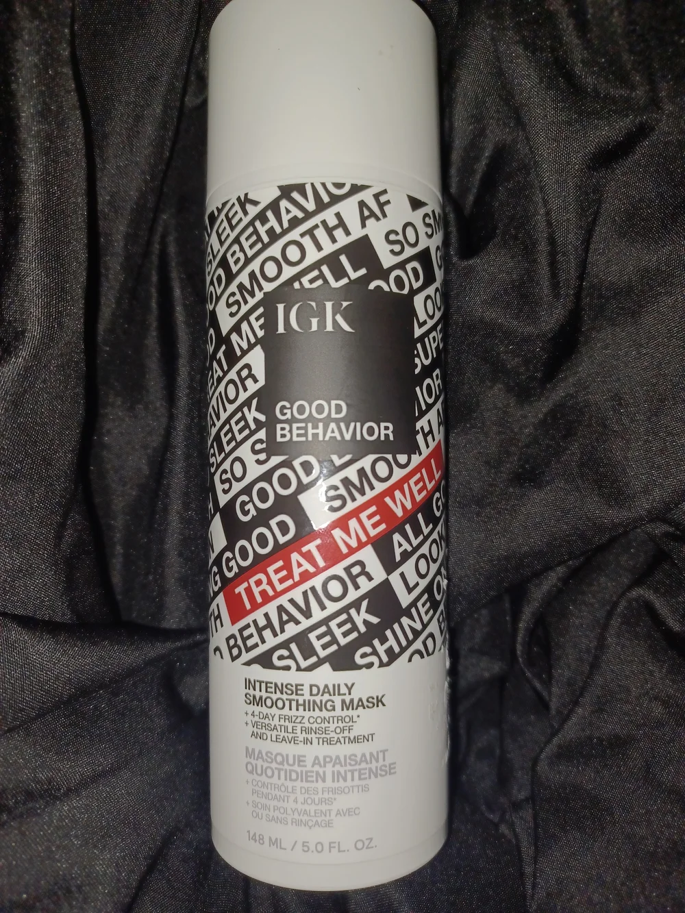 IGK Good Behavior Treat Me Well Intense Daily Smoothing Mask - White